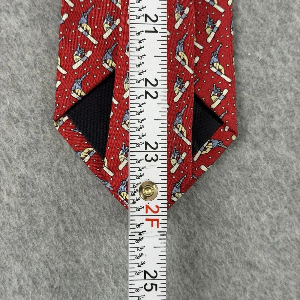 Vineyard Vines Boys Silk Tie Red Snowboarder Novelty Made USA 48x3
